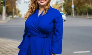 Niska sylwetka, duży biust? Idealna sukienka wysmukli figurę!