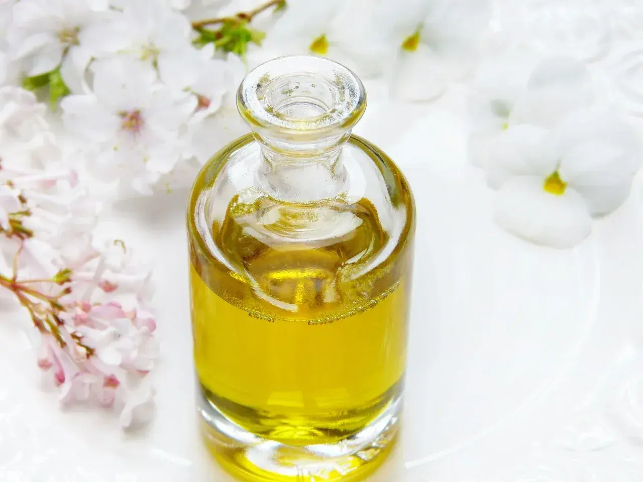 Peeling kawitacyjny: na czym polega? Odkryj sekrety czystej cery.